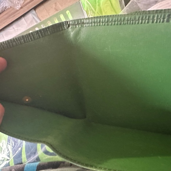 LOUIS VUITTON Epi Portefeuille Elise Wallet Green LV - Picture 11 of 14